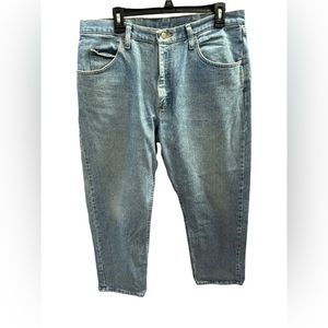Wrangler Men’s Faded Relaxed Fit Blue Jeans Size 36 x‎ 30